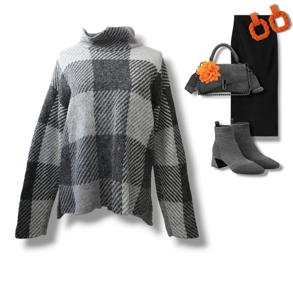 DKNY Oversized Knit Cowl Turtle Neck Long Sleeve Sweater in Grey Plaid Pattern - Picture 13 of 13